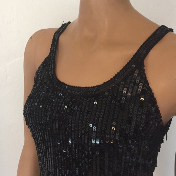 Trina Turk sequins top in black - Picture 2 of 4